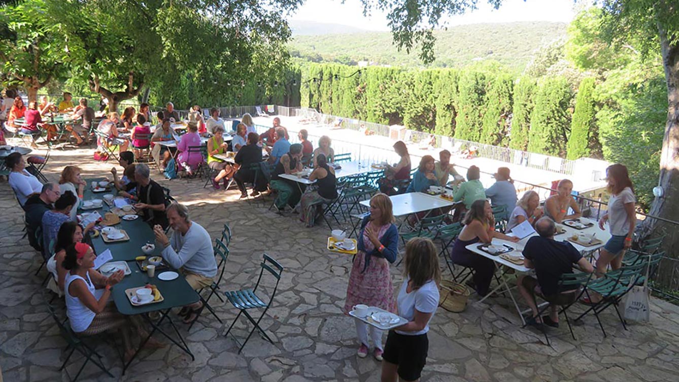 terrasse du restaurant au Festi'Spirit