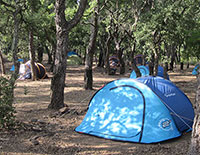 tente à Trimurti
